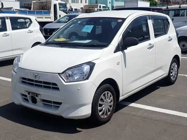 Daihatsu Mira e:S LA350S 2021